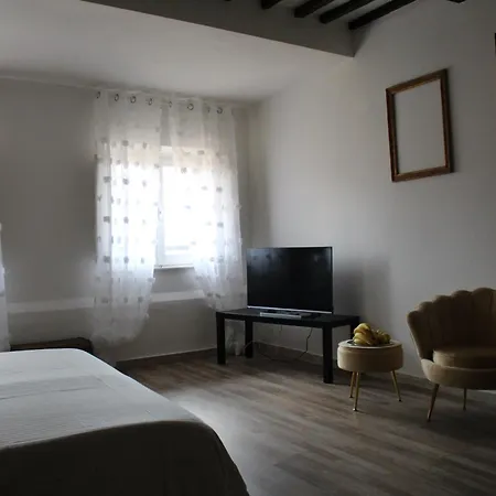 La Pieve Bed & Breakfast *
