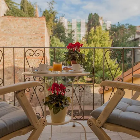 La Pieve Bed & Breakfast *